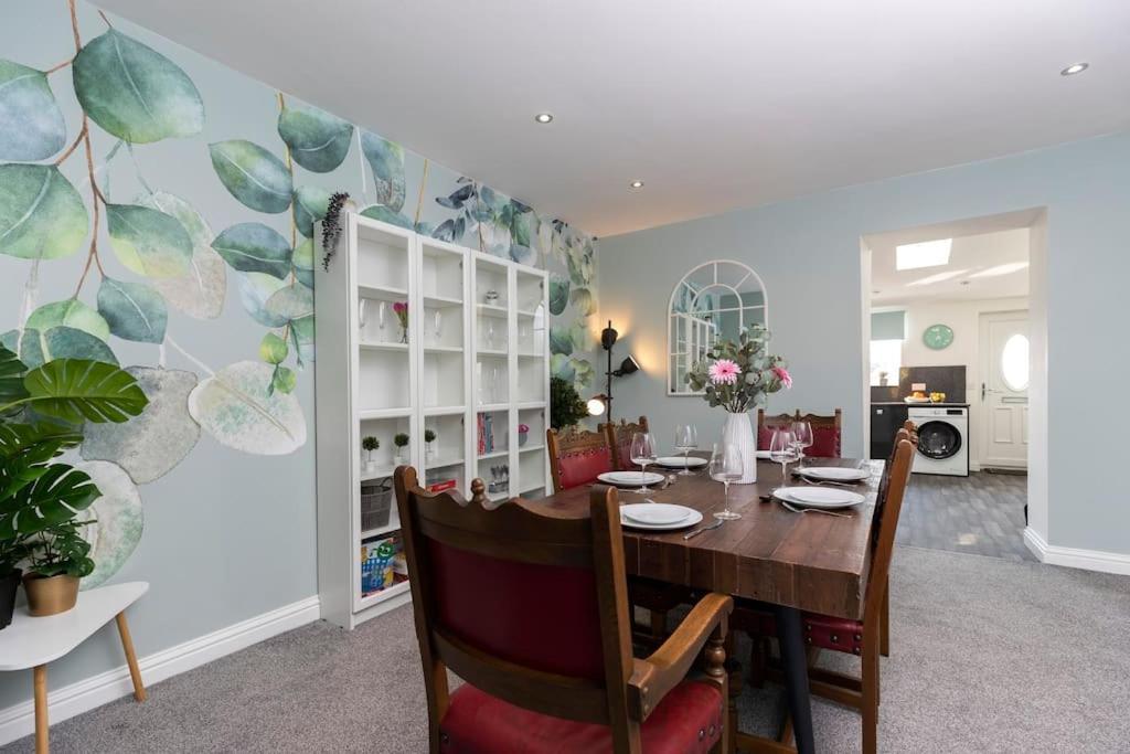Auckland View - A Comfy & Spacious 4Bed With Views Coundon Luaran gambar